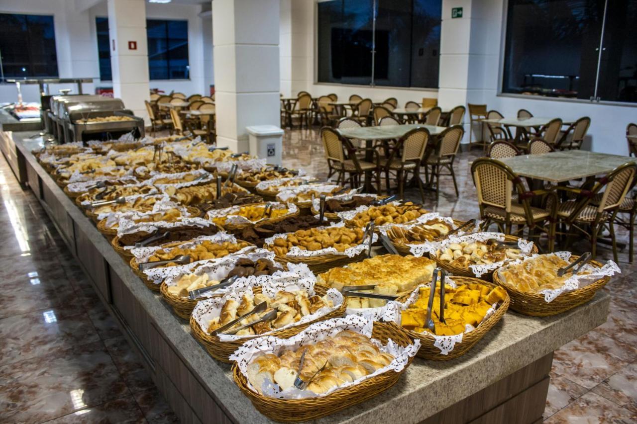 Lacqua Diroma Hotel Com Parque Aquatico 24 Horas Калдас-Новас Экстерьер фото